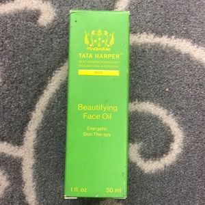 Tara Harper face oil